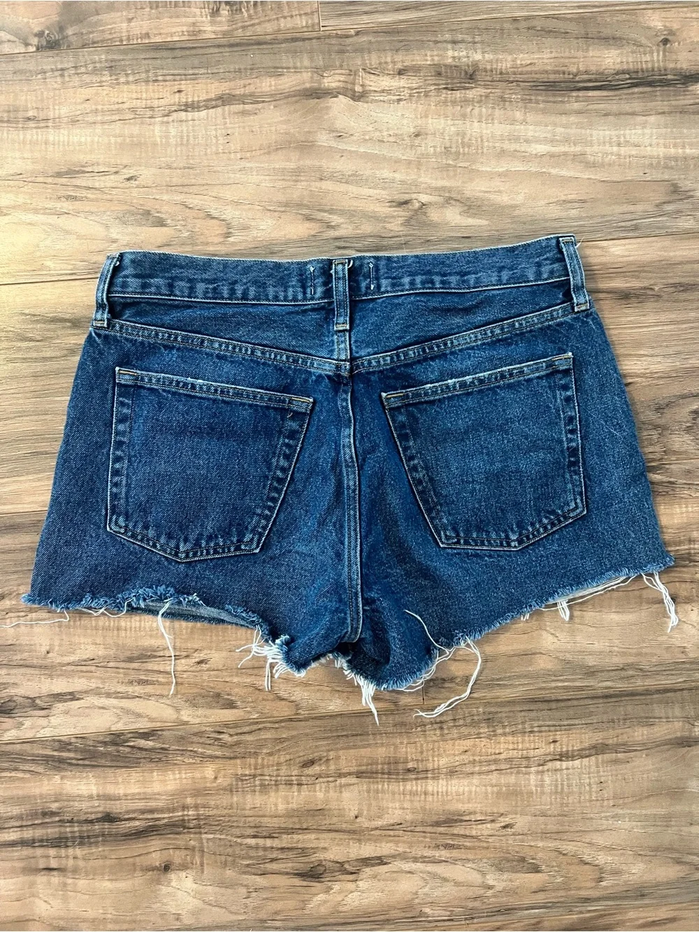 AGOLDE Parker Long High Rise Denim Shorts Size 27 Caution Wash Raw Hem A9010-137